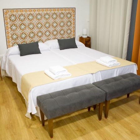 Life Apartments Alberto Lista Seville Luaran gambar