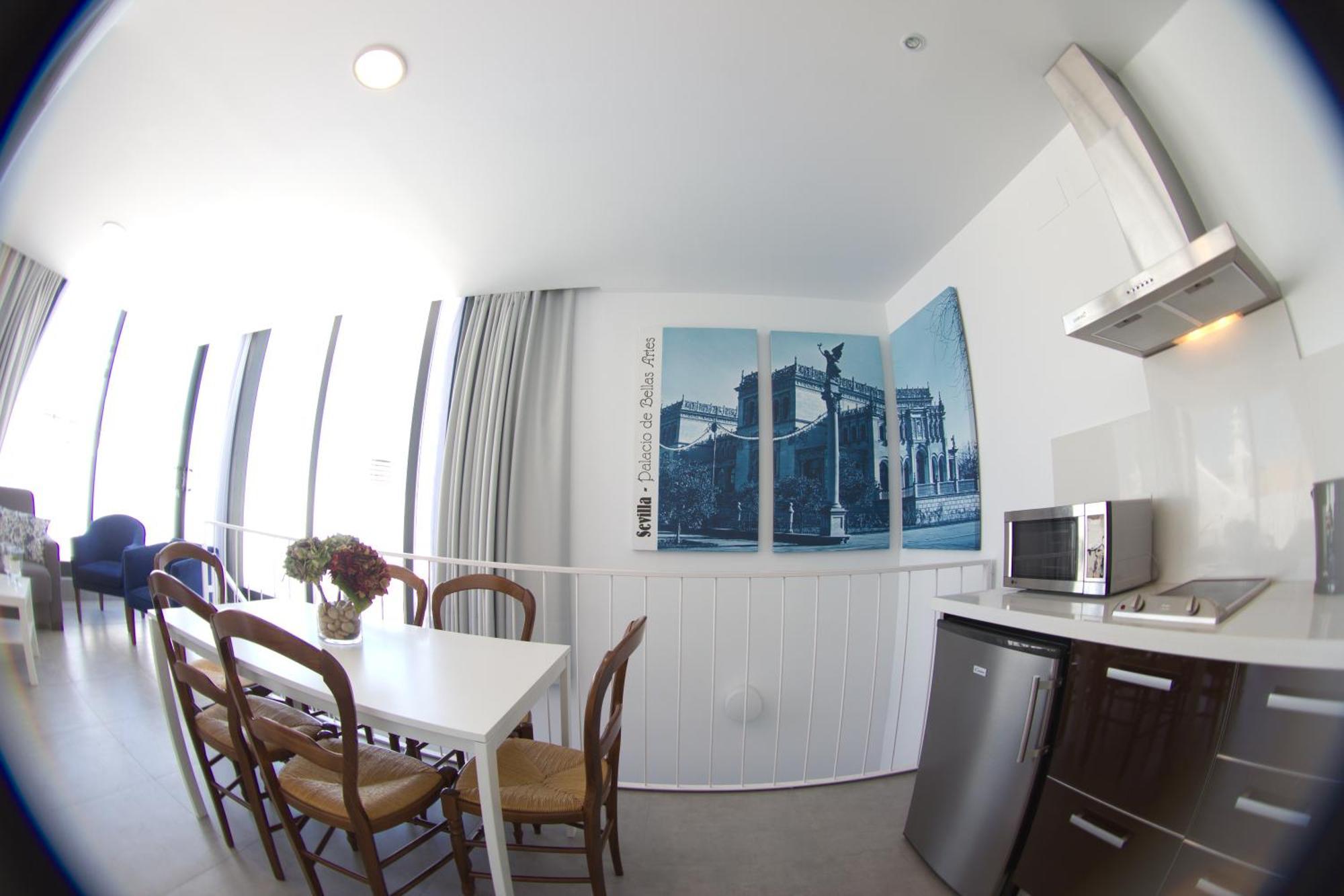 Life Apartments Alberto Lista Seville Luaran gambar