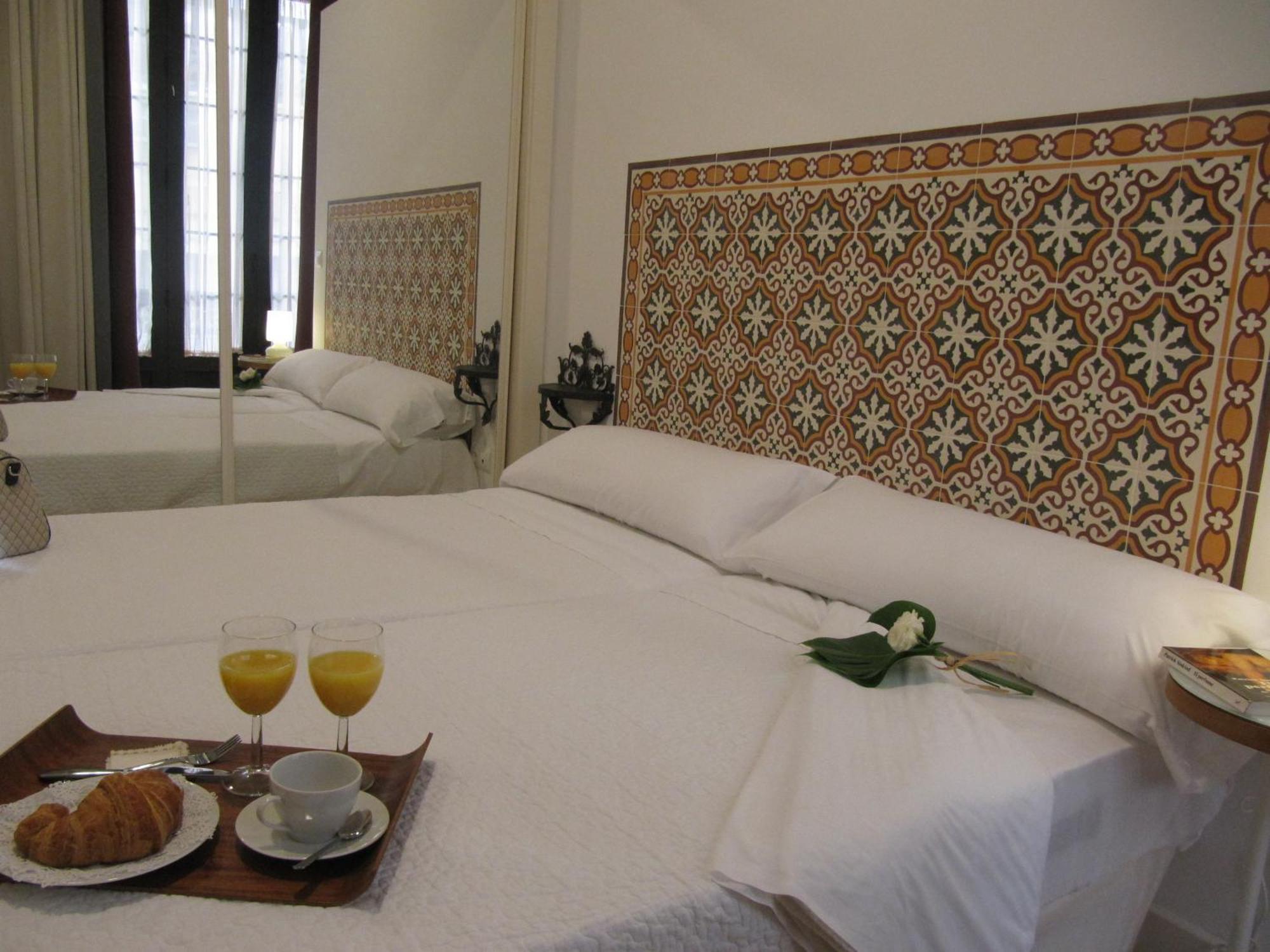 Life Apartments Alberto Lista Seville Bilik gambar