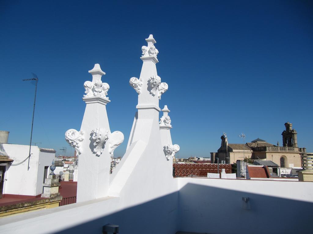Life Apartments Alberto Lista Seville Luaran gambar